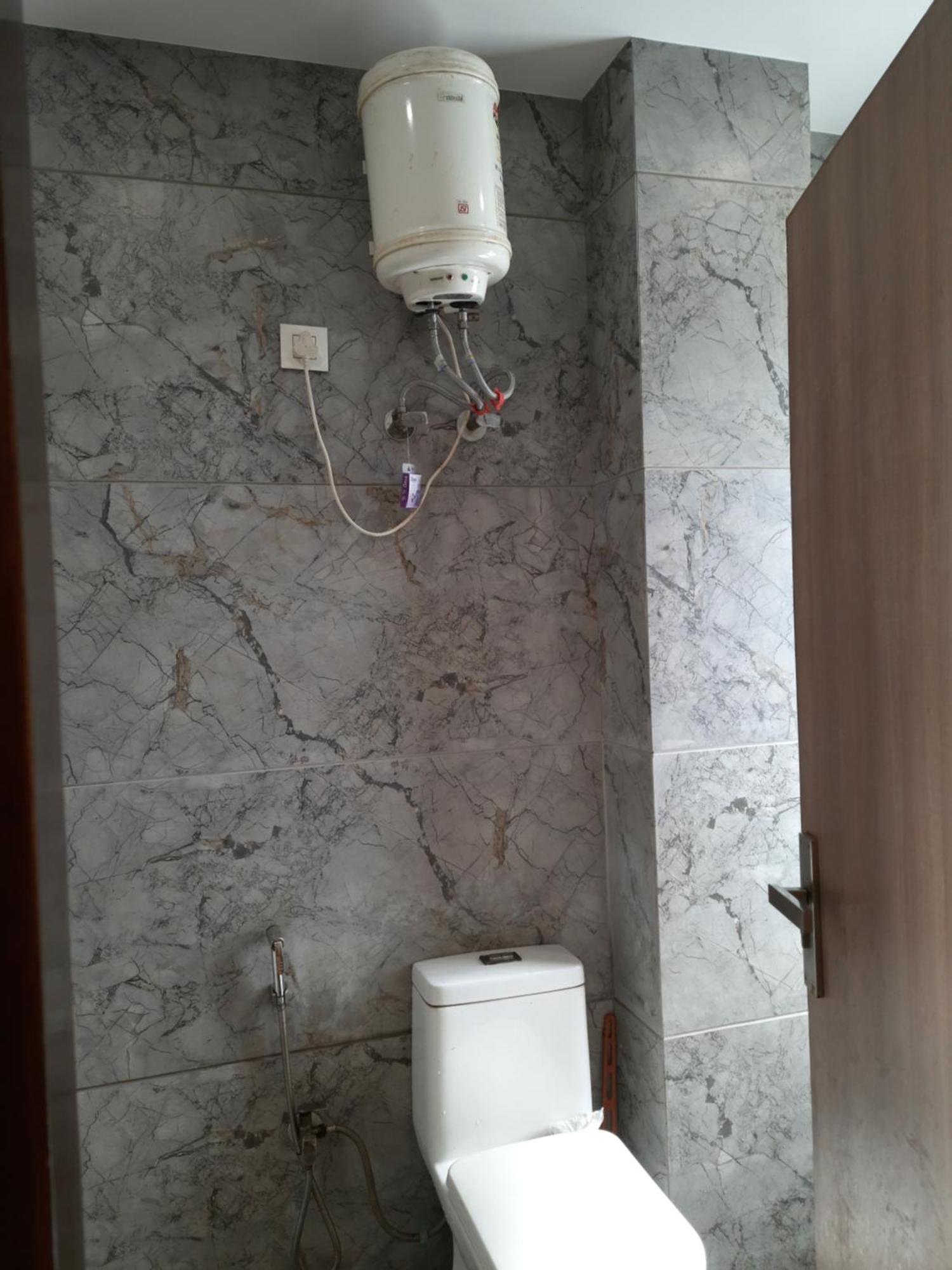 Homestay Super Residency -- Near Nizamuddin Railway Station New Delhi